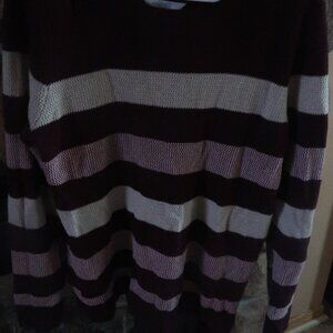 Market and Spruce Striped burgundy and White sweater